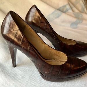Nine West Brown Crocodile Embossed High Heel Pumps - Size 7.5
